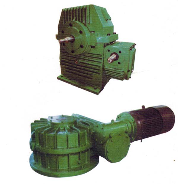 CCW two-stage worm gear reducer